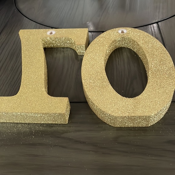 70 in Gold/Glitter - Picture 4 of 4